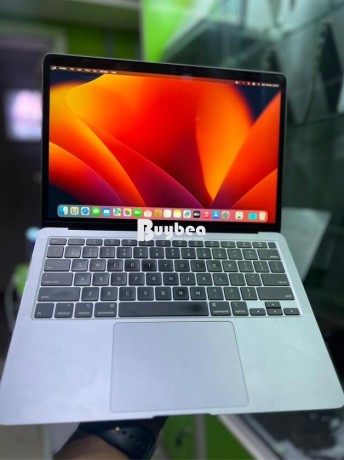 apple-macbook-air-2020-big-0